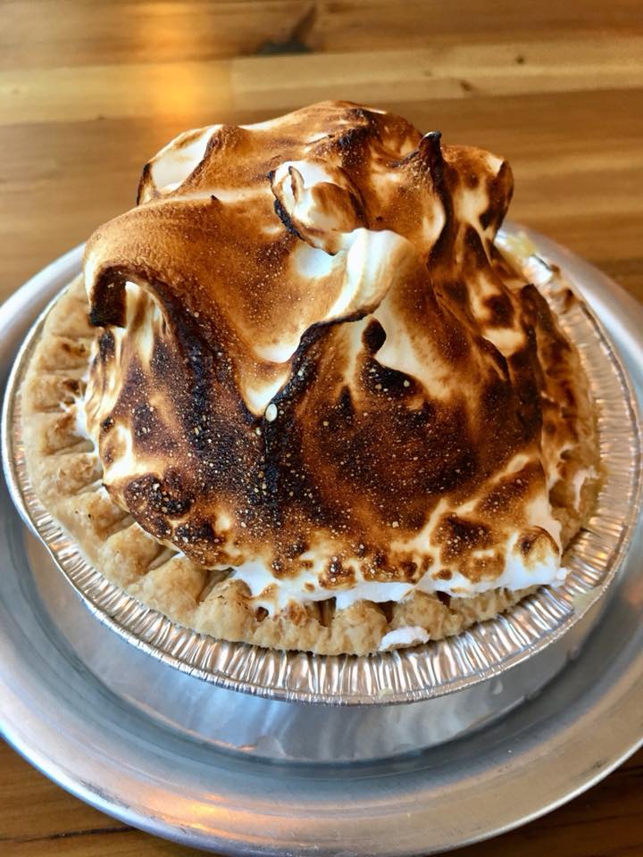 29103922_10156559637510101_7611795102171660288_n